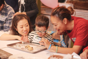 Beyond - Cookie Making at Amoroni's | Photography by Wayne Wong (www.wayne-wong.com)